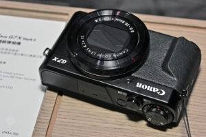Canon G7X